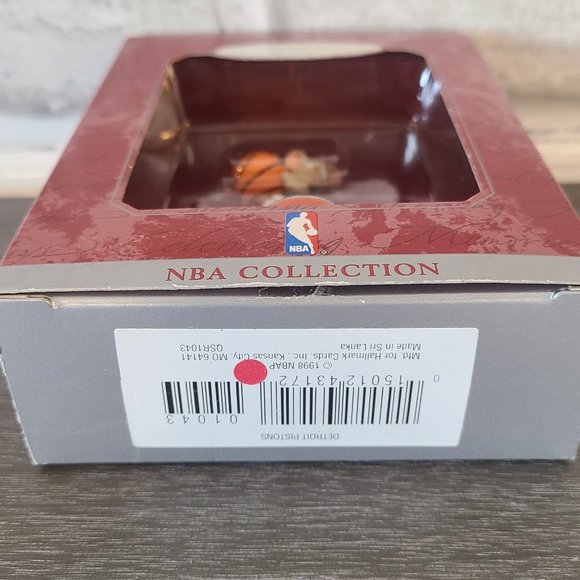 Vintage Hallmark 1998 NBA Collection Pistons Basketball Keepsake - Picture 5 of 6